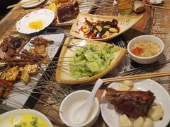 -东北小板凳地摊烧烤(泰来街店)