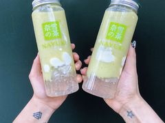 霸气牛油果-奈雪的茶(新天地广场PRO店)