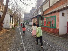 -汉阳火车站(地铁站)