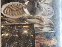 -金丰鱼庄(四团店)