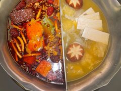 -湊湊火锅·茶憩(南京万象天地店)