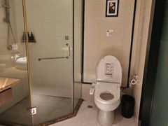 -天港漫非酒店(宁波火车站联丰地铁站店)