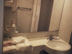 -锦江之星品尚(武汉协和医院取水楼地铁站店)