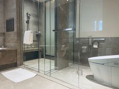 -重庆解放碑威斯汀酒店