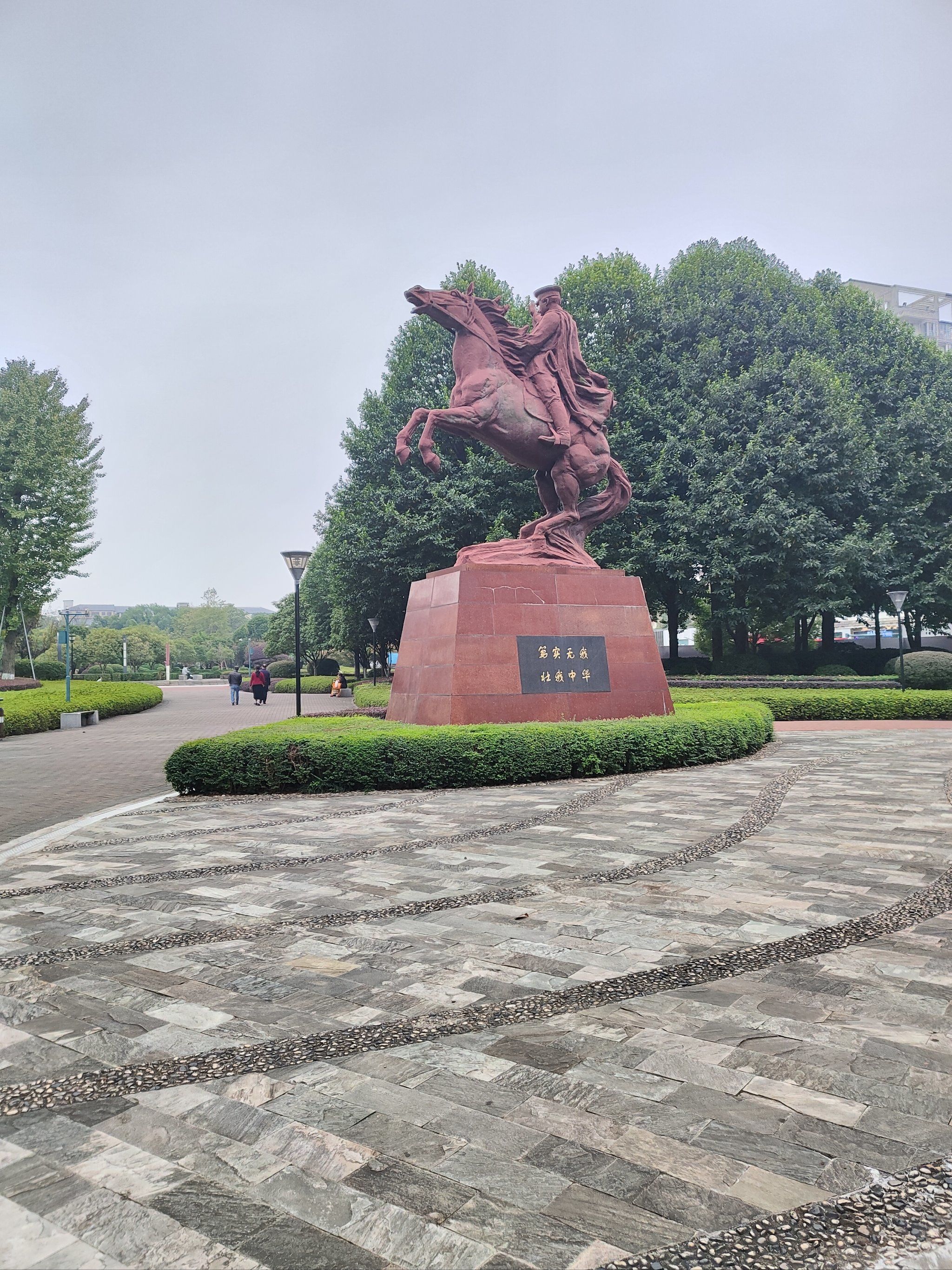 星沙通程广场是一个非常适合全家人一起去的地方