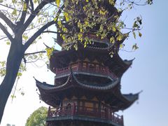 -龙华寺