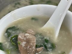 -标记美食新鲜猪杂(兴南大道店)