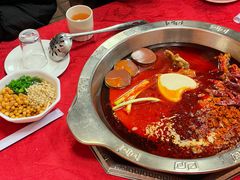 -山城年华老火锅(玉林店)