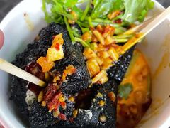-黑色经典臭豆腐·湖南特产(坡子街店)