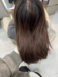 -YOUNG漾沙龙