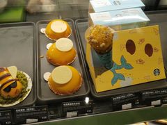 -星巴克臻选(莘庄仲盛店)