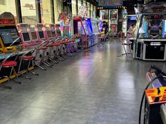 -奇奇乐园电玩城(立丰国际购物广场店)