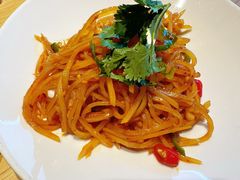 -关东小磨东北菜(上海长风大悦城店)