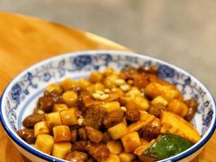 松子牛肉炒年糕-兔爸私家小厨(新北万达店)