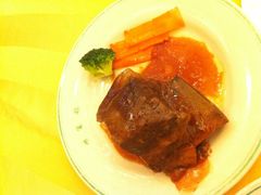 中式牛仔骨-鸿宾楼(展览馆路店)