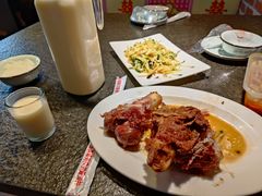 -靠山屯东北农家菜(八龙桥雅苑店)