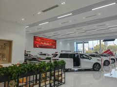 -南京江宁中升一汽丰田4S店