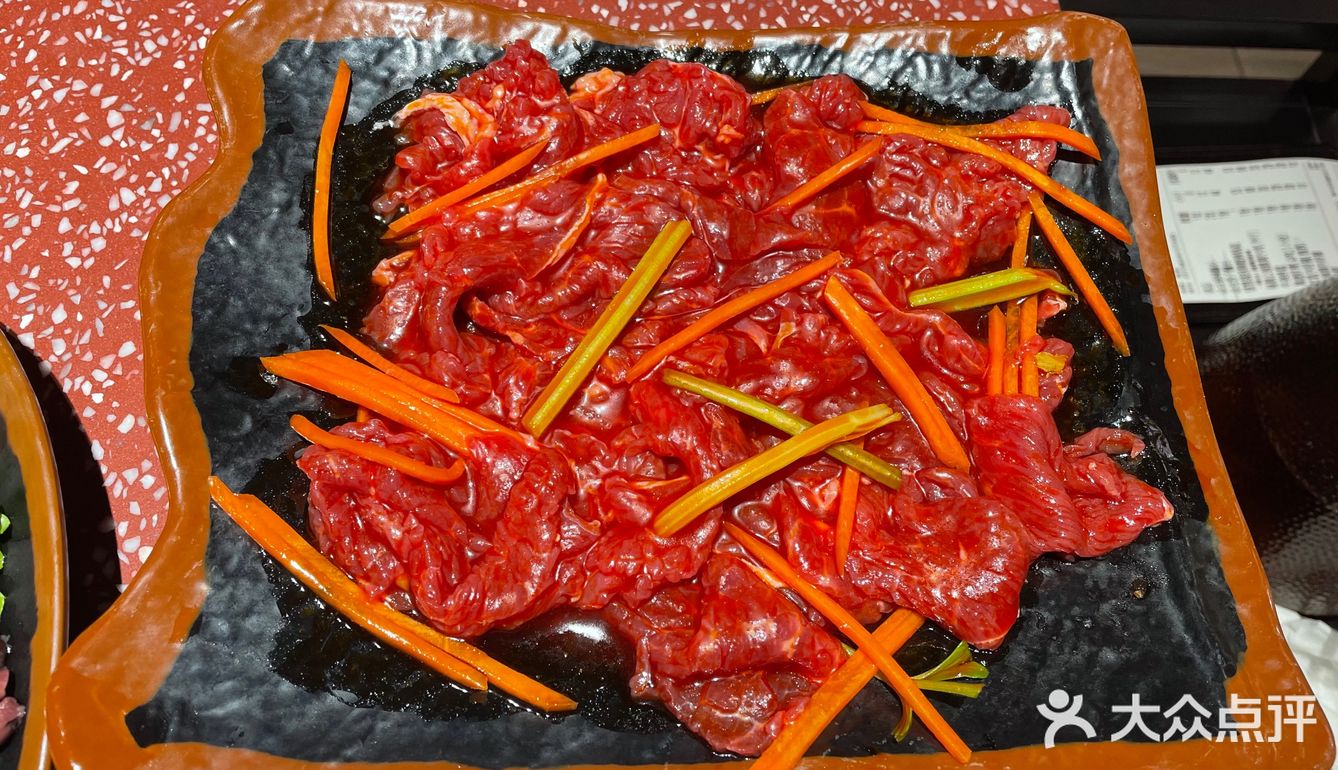 望云滇·云南酸菜牛肉火锅