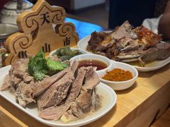 -天山集市(和家乐广场店)