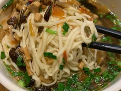 -秦唐一号西安菜馆(钟楼店)