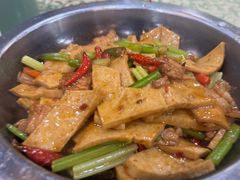-小山东羊肉汤馆(同济新村店)