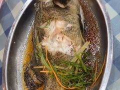 -钱大妈海鲜饭店(保利林语店)