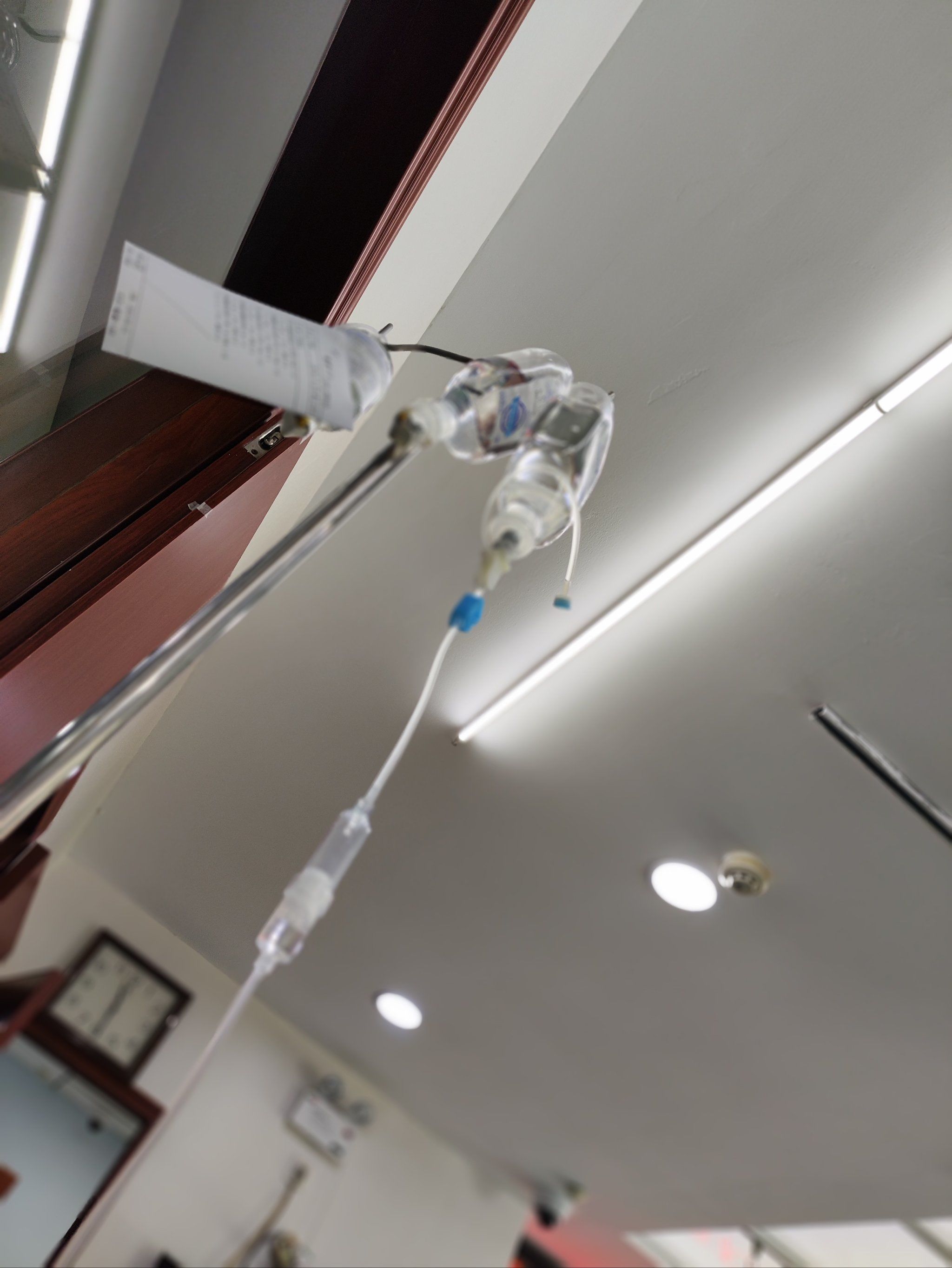 唉!~又莫名其妙的拉肚子了,又来医院🏥挨针