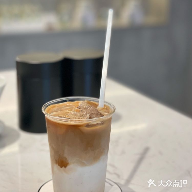 乌鸦咖啡是咖啡馆里的文艺大师