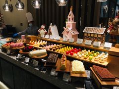 精致甜点-贡厨全日制餐厅.海鲜自助餐.海味抢鲜(福州东湖万豪酒店)