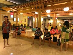 -菲拉拉漫温泉(东环路店)