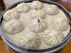 -正宗开封黄家灌汤小笼包子