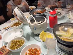 -味上湘菜馆(阿波罗店)