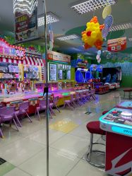 -莫莉幻想儿童乐园(北京金隅嘉品店)