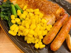香辣烤肠配黑椒鸡排-萨莉亚意式餐厅(黄埔大沙地店)