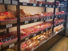 -红宝石·鲜奶小方·海派西点房(丰庄店)