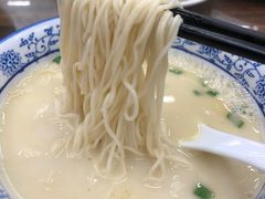 -雪琴面馆富安特色鱼汤面(城中花园店)