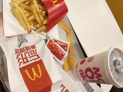 -麦当劳(盐城世纪大道得来速店)