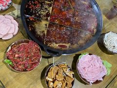 -正南齊北重庆老火锅(光华村直营店)