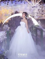 -花嫁丽舍婚礼殿堂(世博江景店)
