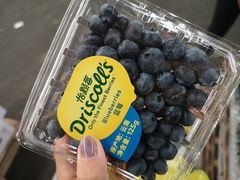 -上海龙吴水胜海发市场