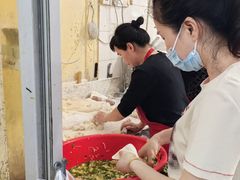 -依云煎包店