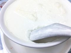 -义顺牛奶公司