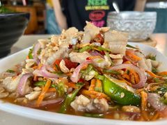 舂鸡脚-啰啰咖啡馆莎湾店(啰啰冰屋分店)