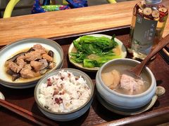 -山食间·中式营养轻餐(保利时光里店)