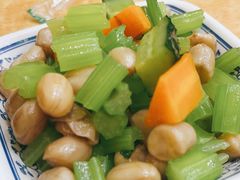 -杨铭宇黄焖鸡(五爱街店)