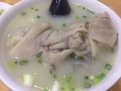 雪豆蹄花-雷祖芳老妈蹄花店