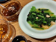 -麦麦山云南菜(复地活力城店)