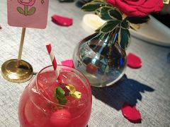 -弦月窗LUNETTE BY AMANDA(复兴路店)