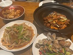 -泉畔人家·老济南经典鲁菜(大明湖店)