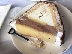 -马克西姆俄罗斯餐厅(通亚街店)